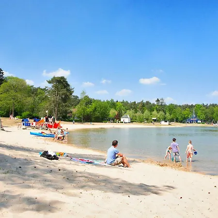 בית נופש Holiday Droompark De Zanding אוטרלו